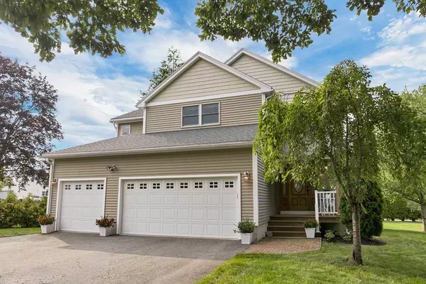 North Andover, MA 01845,22 Princeton St