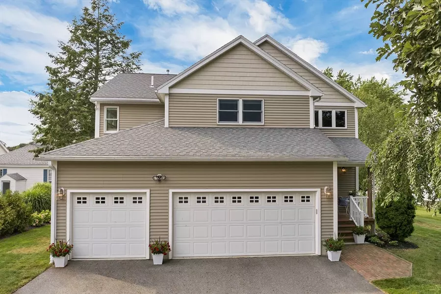 22 Princeton St, North Andover, MA 01845