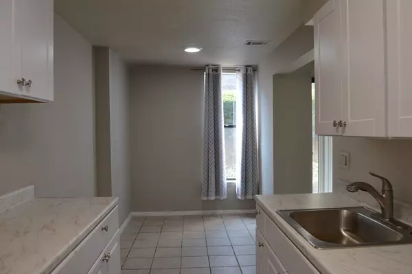 Shrewsbury, MA 01545,30 Shrewsbury Green Dr #C