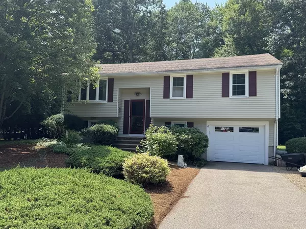 6 Kensington Road, Norton, MA 02766