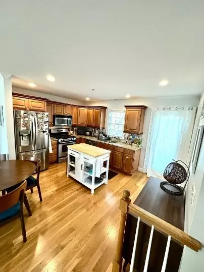 Waltham, MA 02453,26 Floyd Street #5