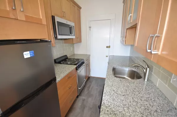 Boston, MA 02135,1645 Commonwealth Ave #3