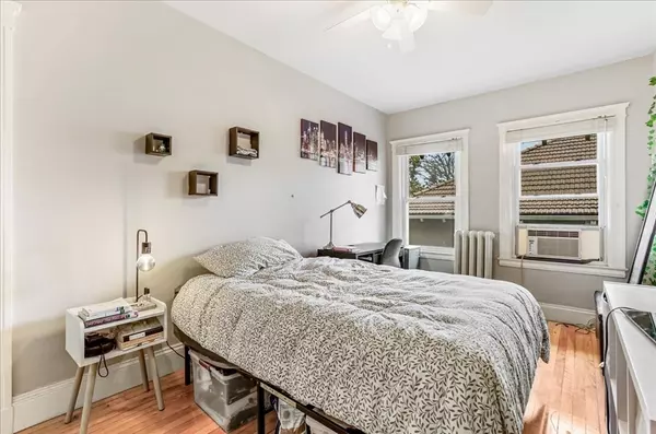 Cambridge, MA 02138,1619 Massachusetts Ave #37