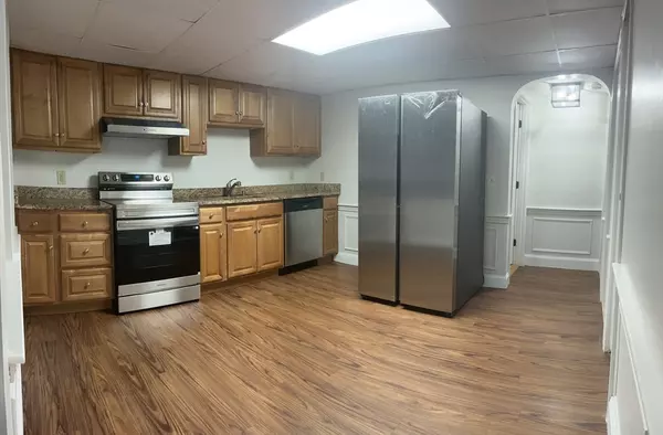 Milford, MA 01757,3 Shadowbrook Ln #26