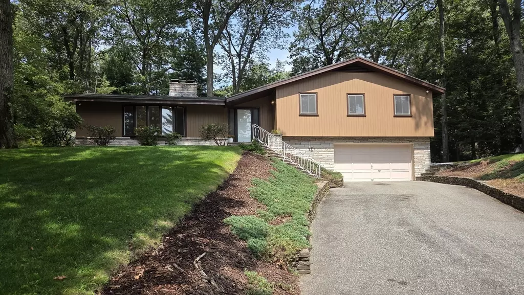 Winchester, MA 01890,59 Johnson Rd