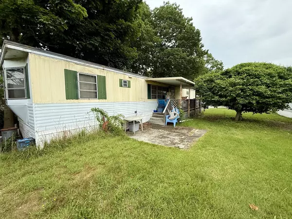 Wareham, MA 02538,3132 Cranberry Hwy #59