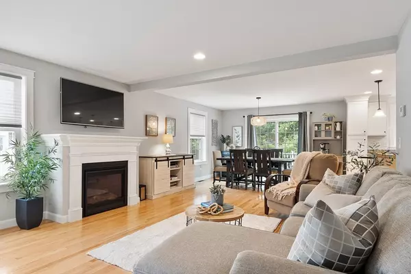 Londonderry, NH 03053,23 Calla Rd.