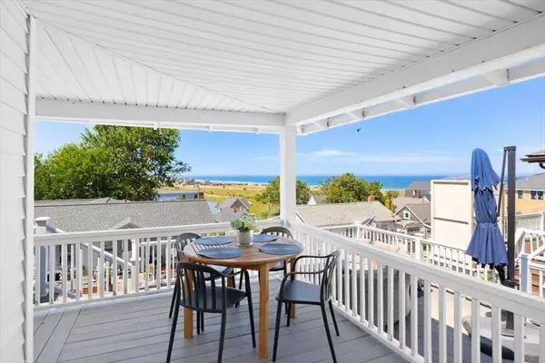 Hull, MA 02045,10 Sagamore Ter