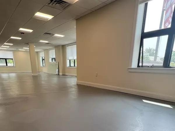 Somerville, MA 02144,377 Summer St #1