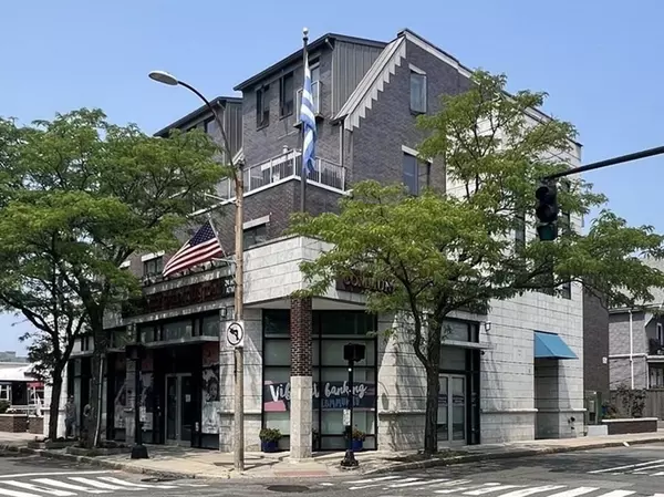 Somerville, MA 02144,377 Summer St #1