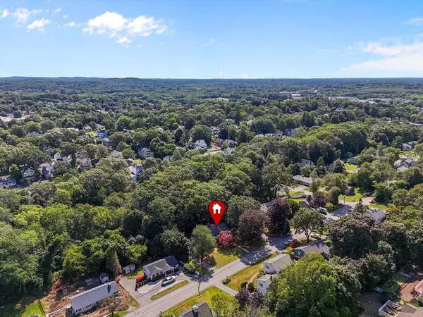Lowell, MA 01852,162 Starr Ave