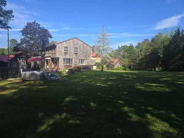 Easton, MA 02356,31 Rear Poquanticut Ave