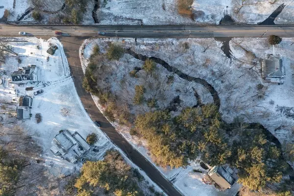 1 Lorraine, Wrentham, MA 02093