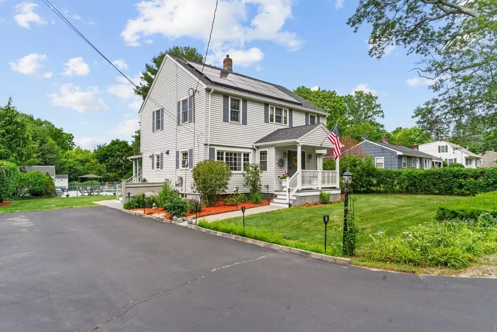 Hopkinton, MA 01748,10 Clinton