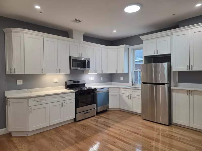 339 Cambridge Street #3, Cambridge, MA 02141