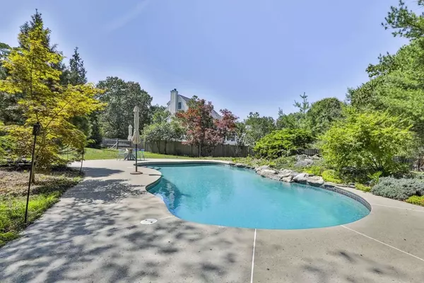 Haverhill, MA 01830,162 East Broadway