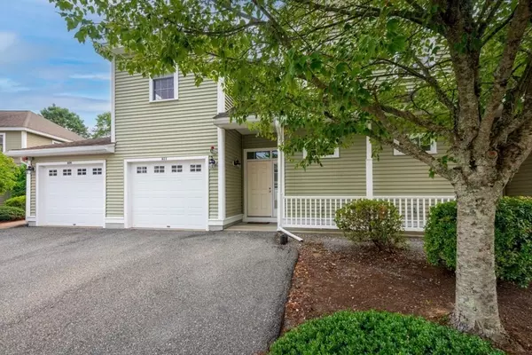Clinton, MA 01510,611 Devenwood Way #611