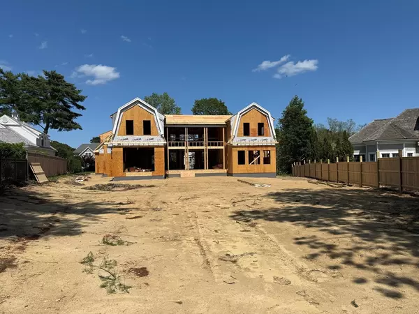 Mashpee, MA 02649,226 Dunrobin Road