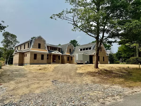 Mashpee, MA 02649,226 Dunrobin Road