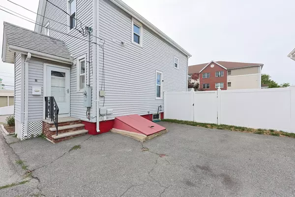 Lynn, MA 01905,8 Tacoma Street