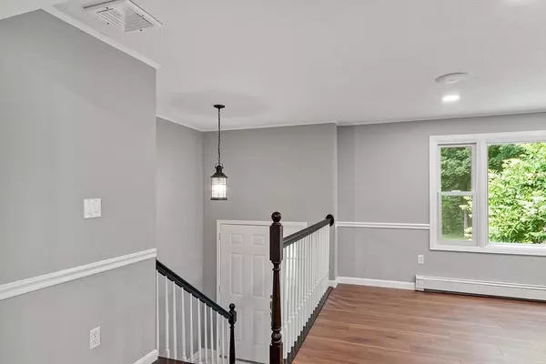 Framingham, MA 01701,1021 Pleasant St