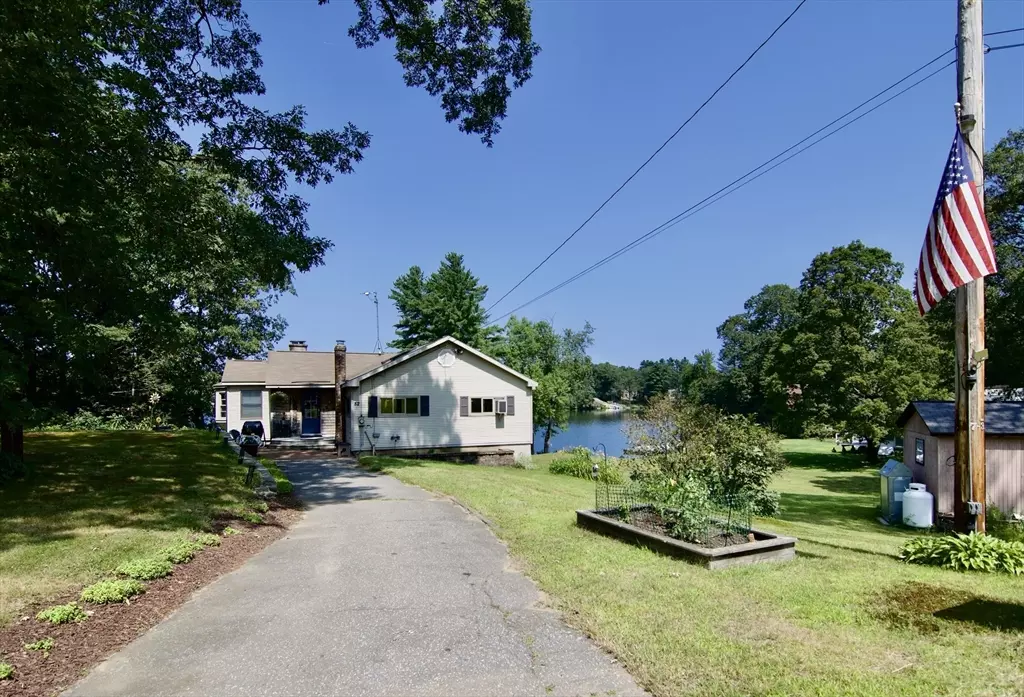 Palmer, MA 01069,52-54 Beech St