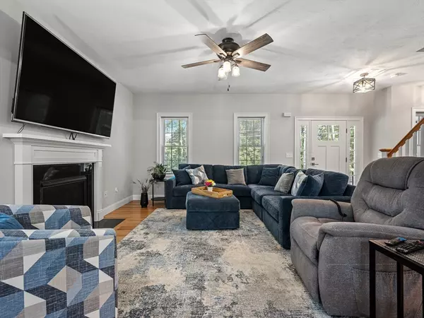 Uxbridge, MA 01569,85 East St