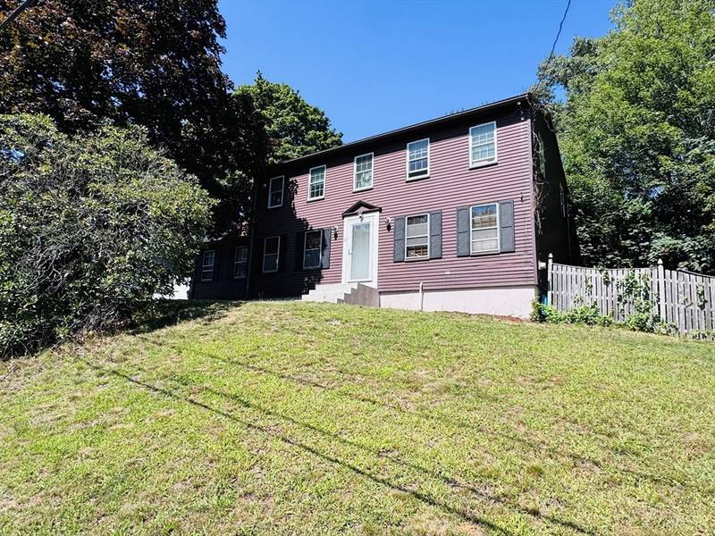 13 Hemlock Ln, Milford, MA 01757