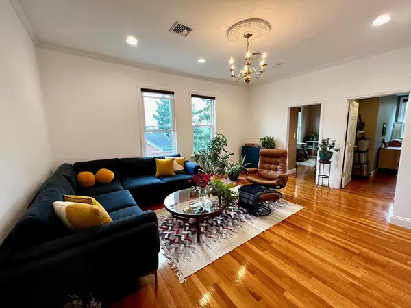 Somerville, MA 02145,5 Austin #2