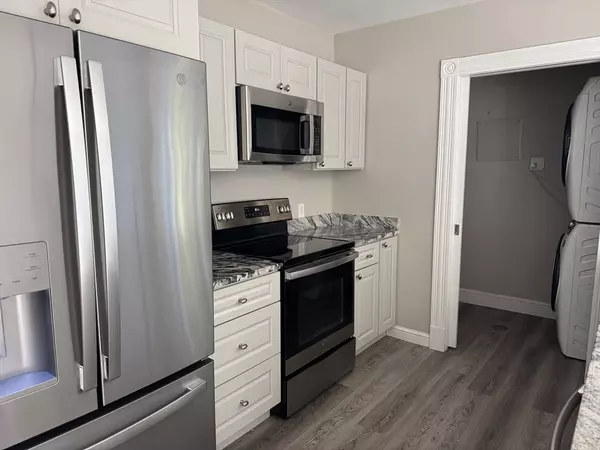Framingham, MA 01702,340 Winter St #108