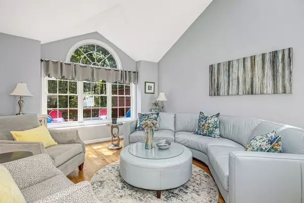 Northborough, MA 01532,22 Hitching Post Lane #22