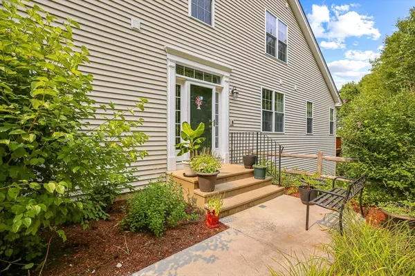 Grafton, MA 01560,68 Buttercup Ln #68