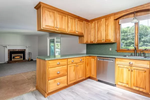 Barnstable, MA 02632,285 Prince Hinckley Rd