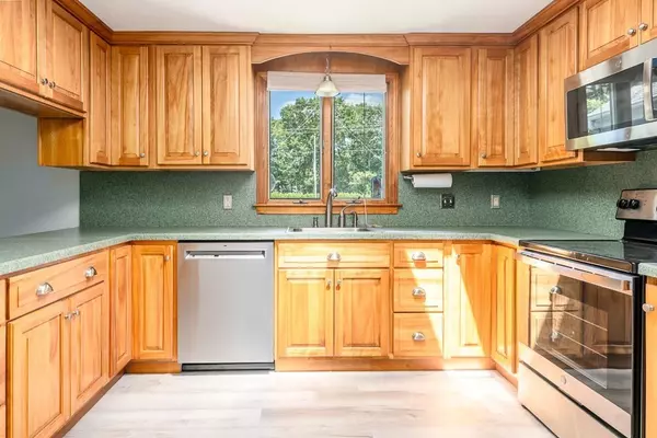 Barnstable, MA 02632,285 Prince Hinckley Rd