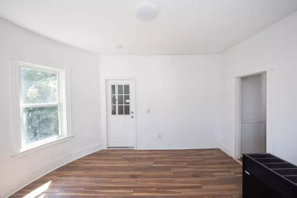 Worcester, MA 01607,6 Vernon Street Place #3