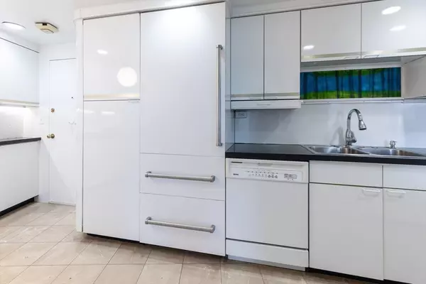 Boston, MA 02114,145 Pinckney Street #603-605