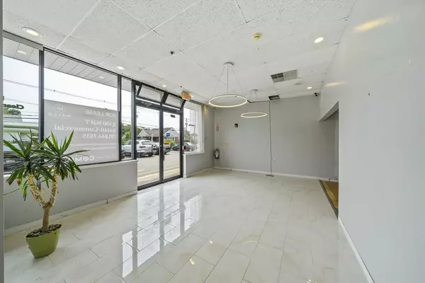 Stoughton, MA 02072,593 Washington Street #597