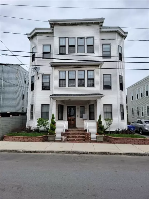 102 Congress St #3, Chelsea, MA 02150