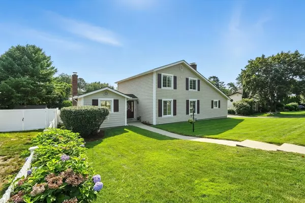 233 Basil Rd, Chicopee, MA 01020