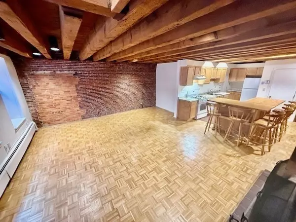 57 Fulton #6, Boston, MA 02109