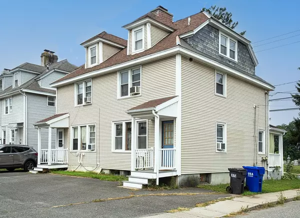 Easthampton, MA 01027,104-106 Everett St.