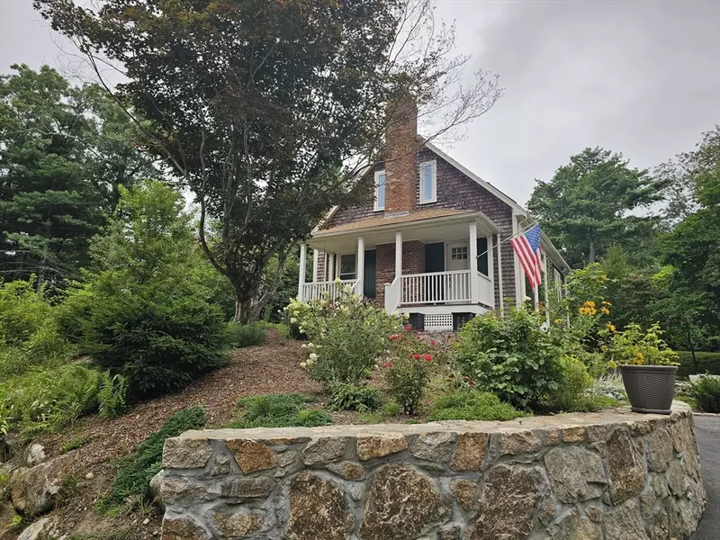 14 Morton Park Rd #1, Plymouth, MA 02360