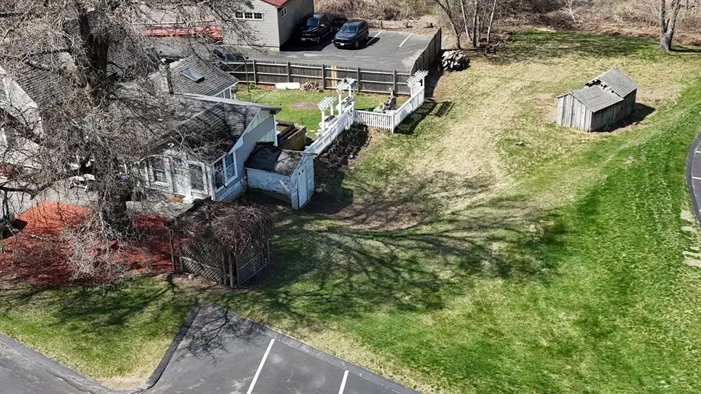 122 Pleasant Valley St, Methuen, MA 01844