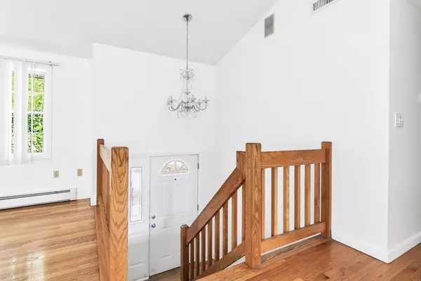 Lawrence, MA 01843,156 Mount Vernon St
