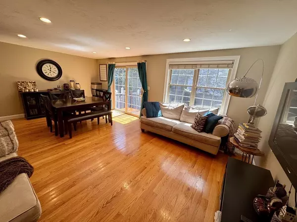 Natick, MA 01760,16 Garden Rd #16