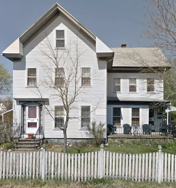 39 Myrtle St, Taunton, MA 02780