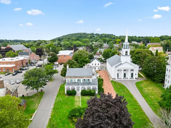 Amesbury, MA 01913,145 Main St