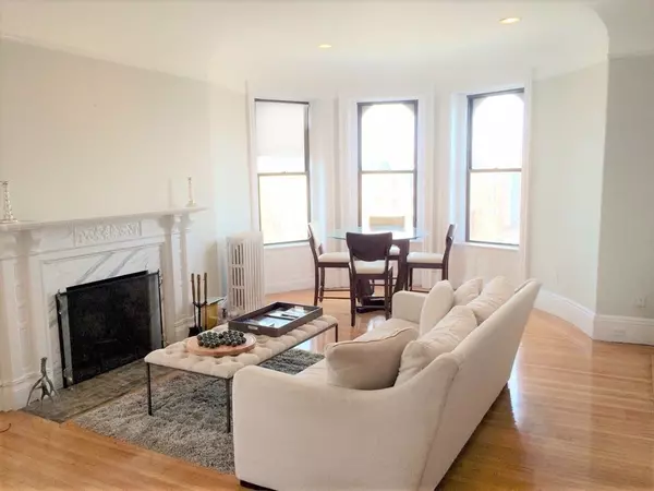 366 Commonwealth Ave #6G, Boston, MA 02116