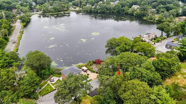 Saugus, MA 01906,15 Shore Rd