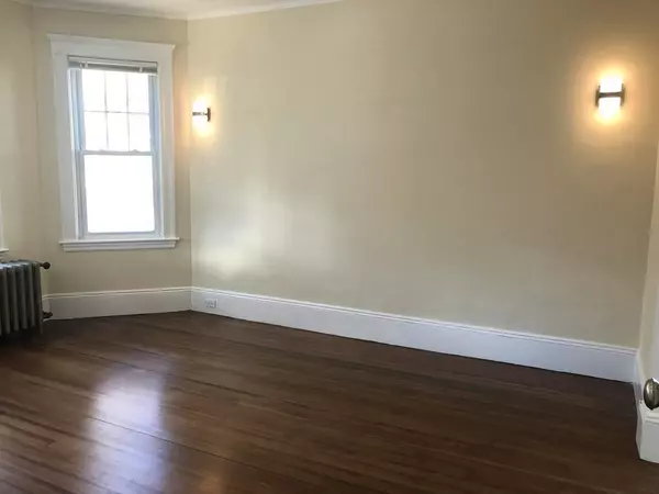 Boston, MA 02135,15 Atkins St #2